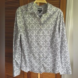 Talbots Black White and Gray Medallion Print Button Down Shirt